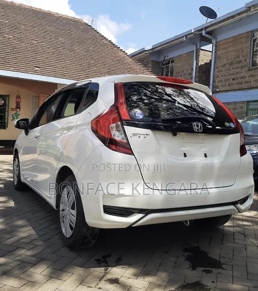 Honda Fit 2018 White