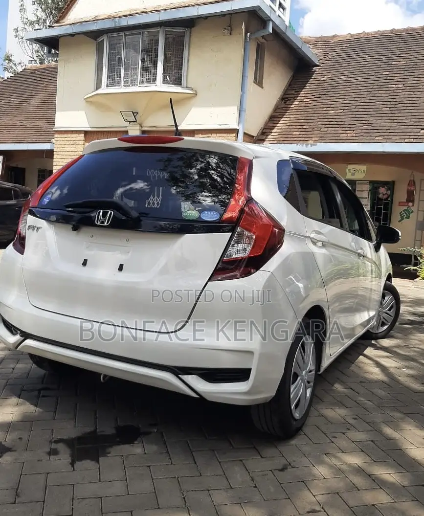 Honda Fit 2018 White