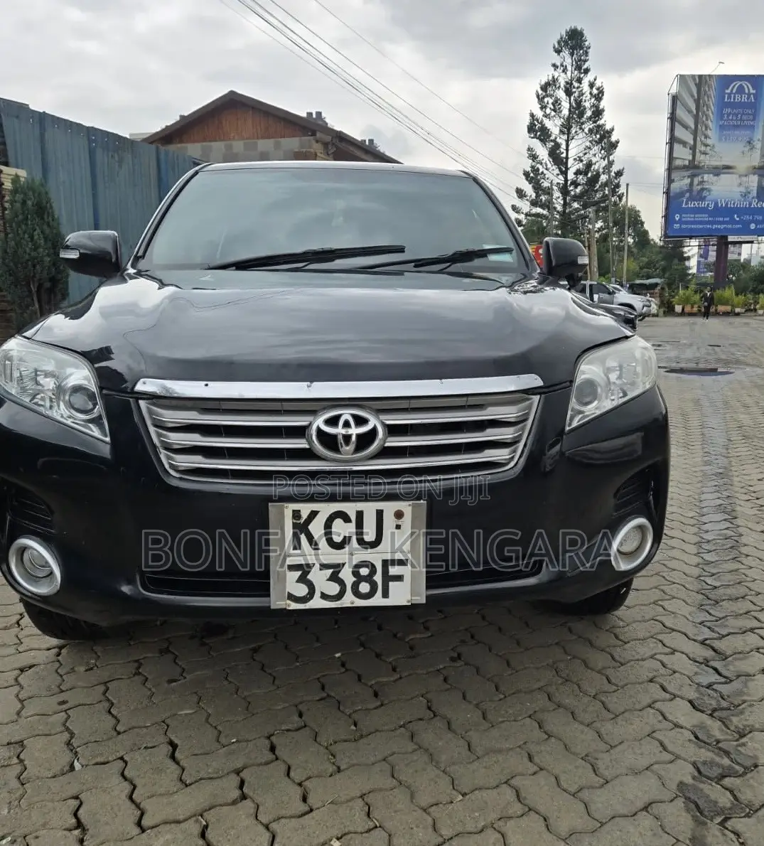 Toyota Vanguard 2012 Black
