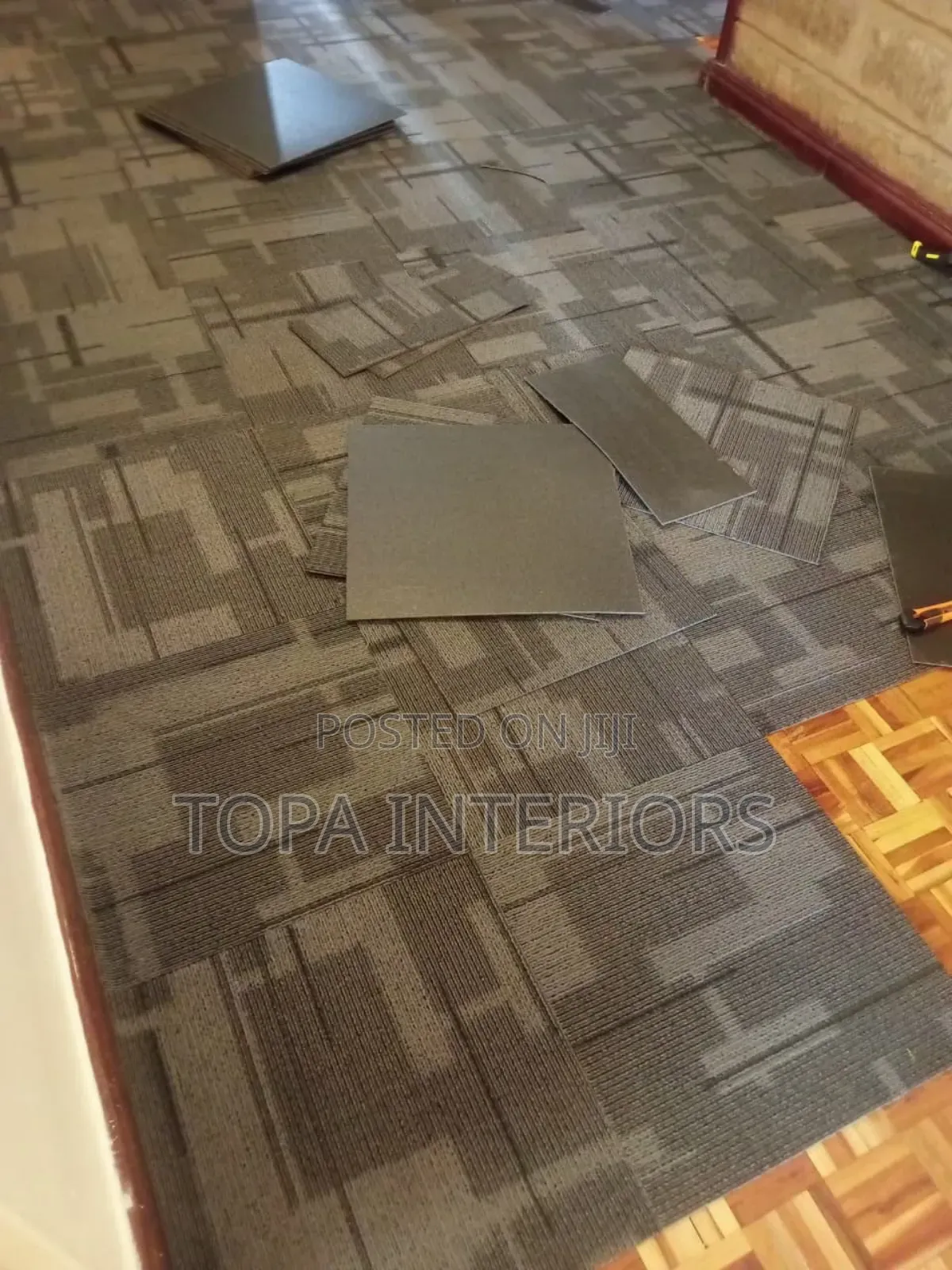 PVC Backing 50cmx50cm Square Tiles for Executive Office Carpeting Rugs