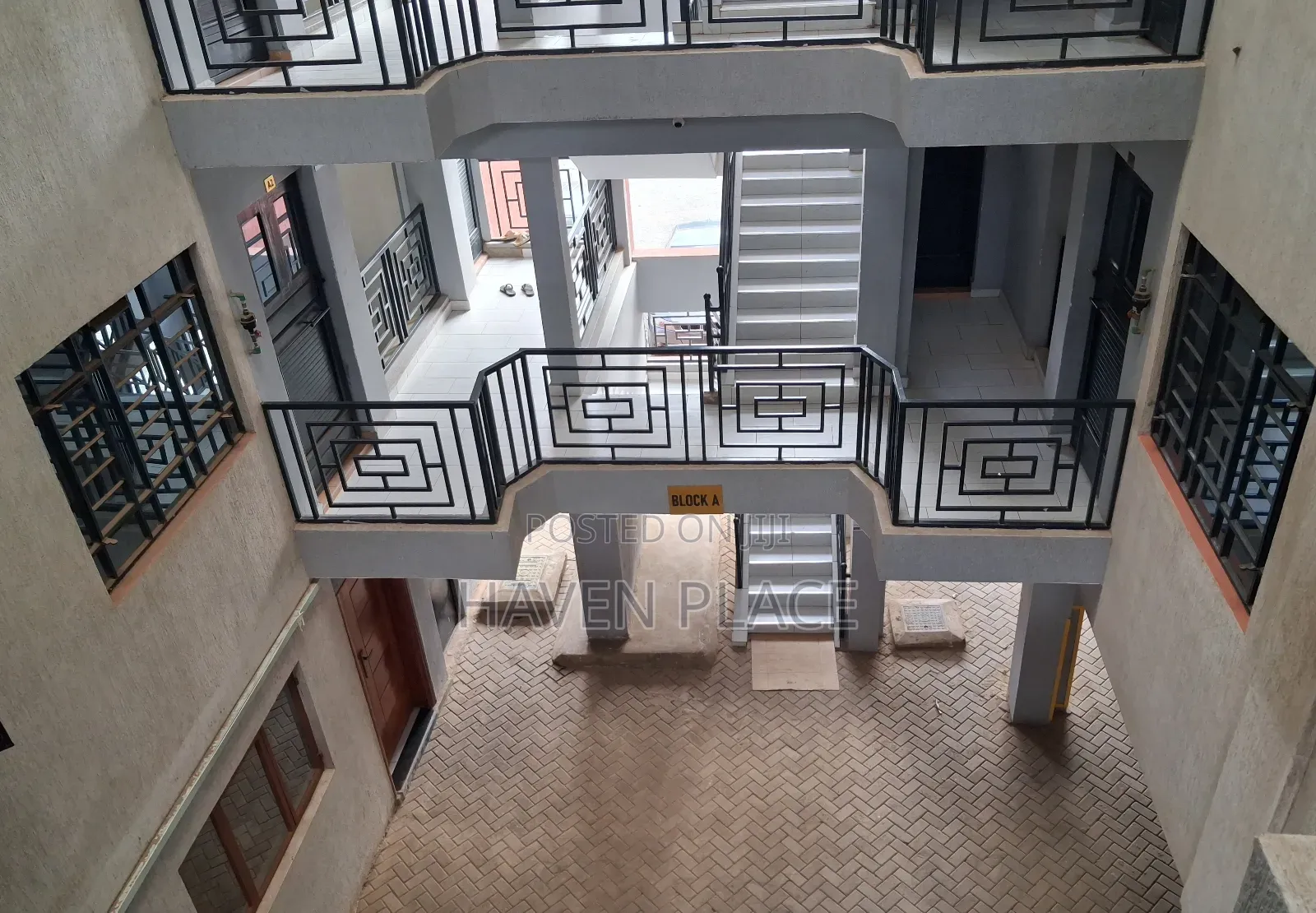 Spacious 1 Bedroom Furnished Apartment Behind Greenspot Restaurant.