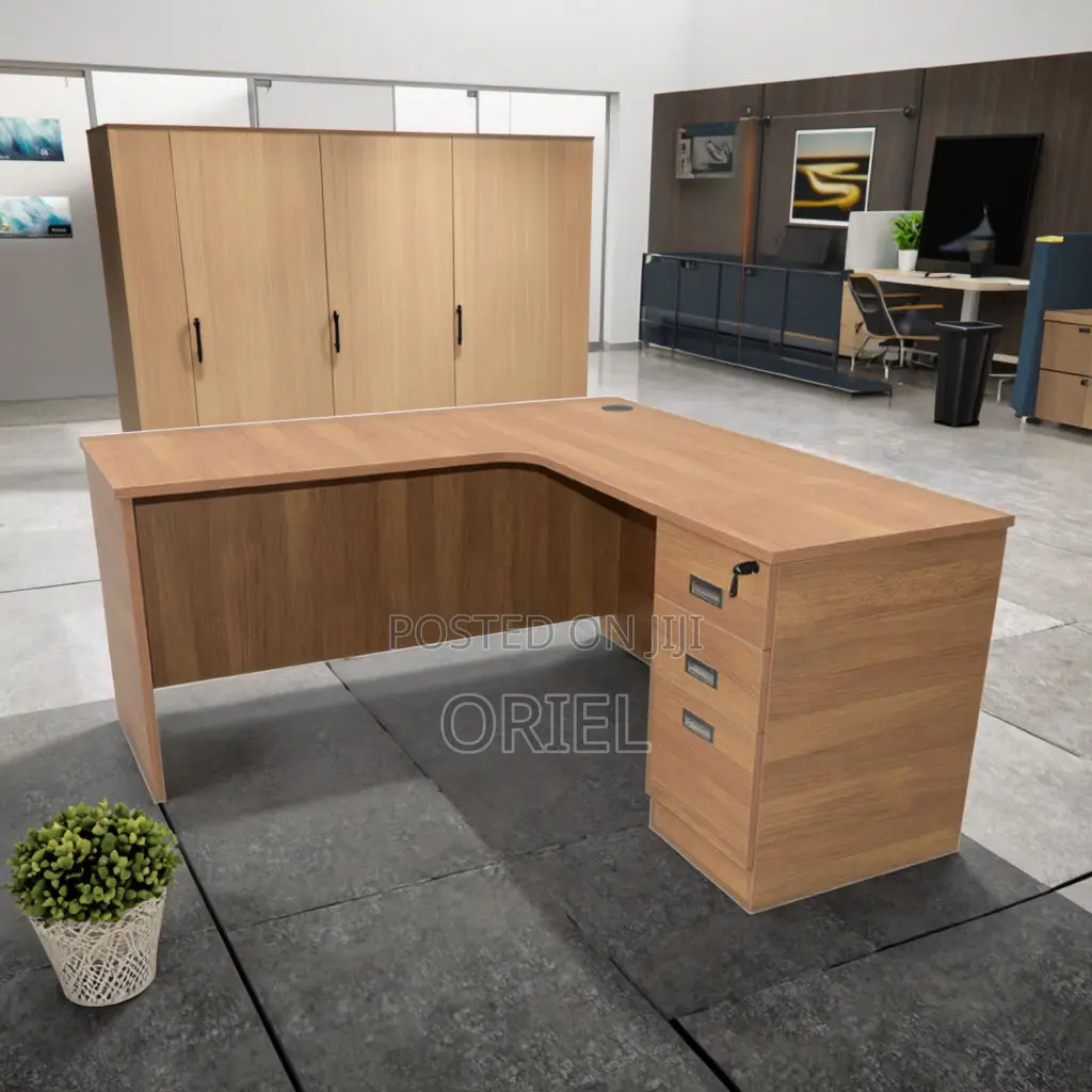 Office Desk : 1.4m Customized Office Study Desk