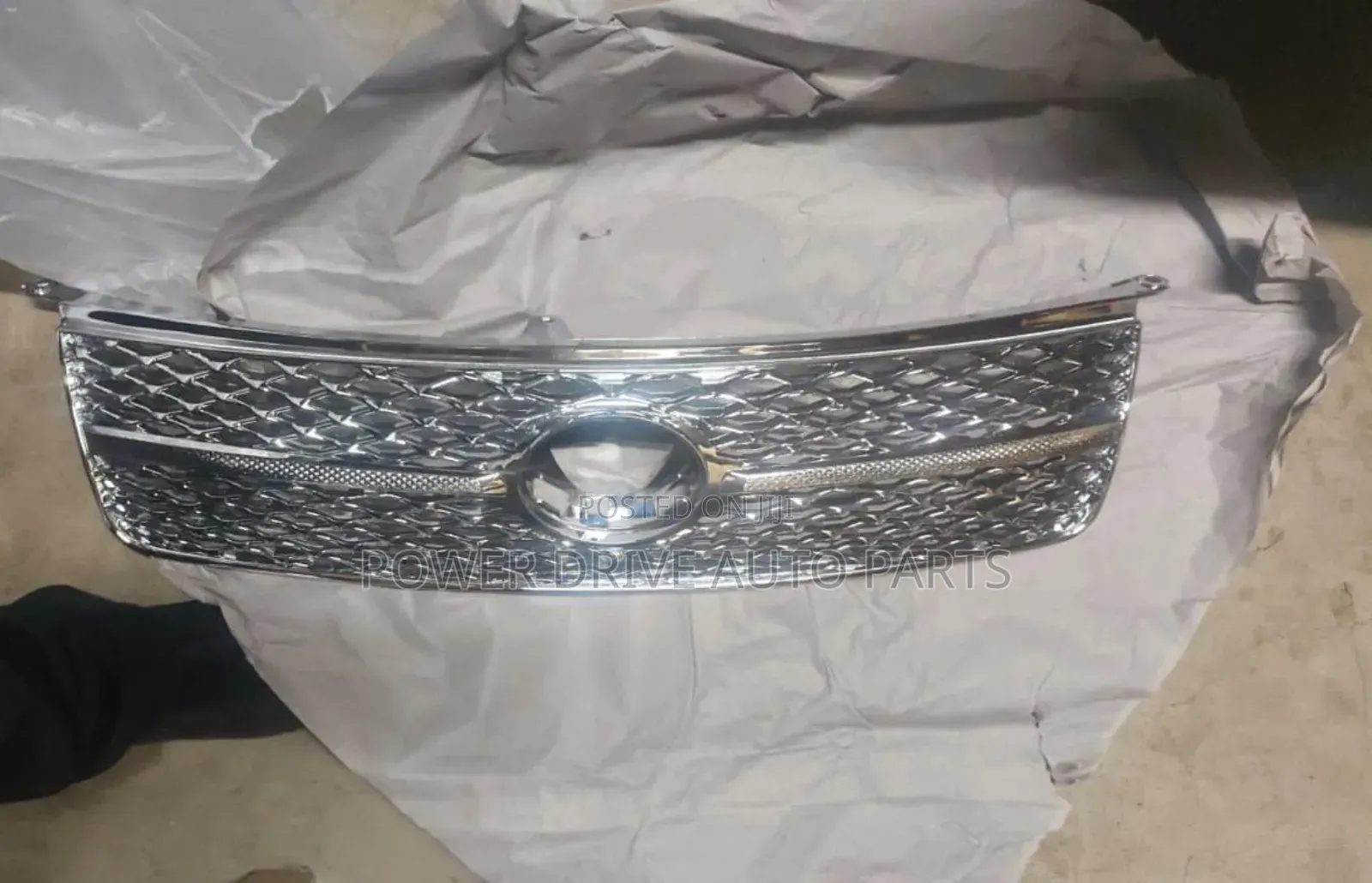 Grill Fielder / Axio 2007/2008