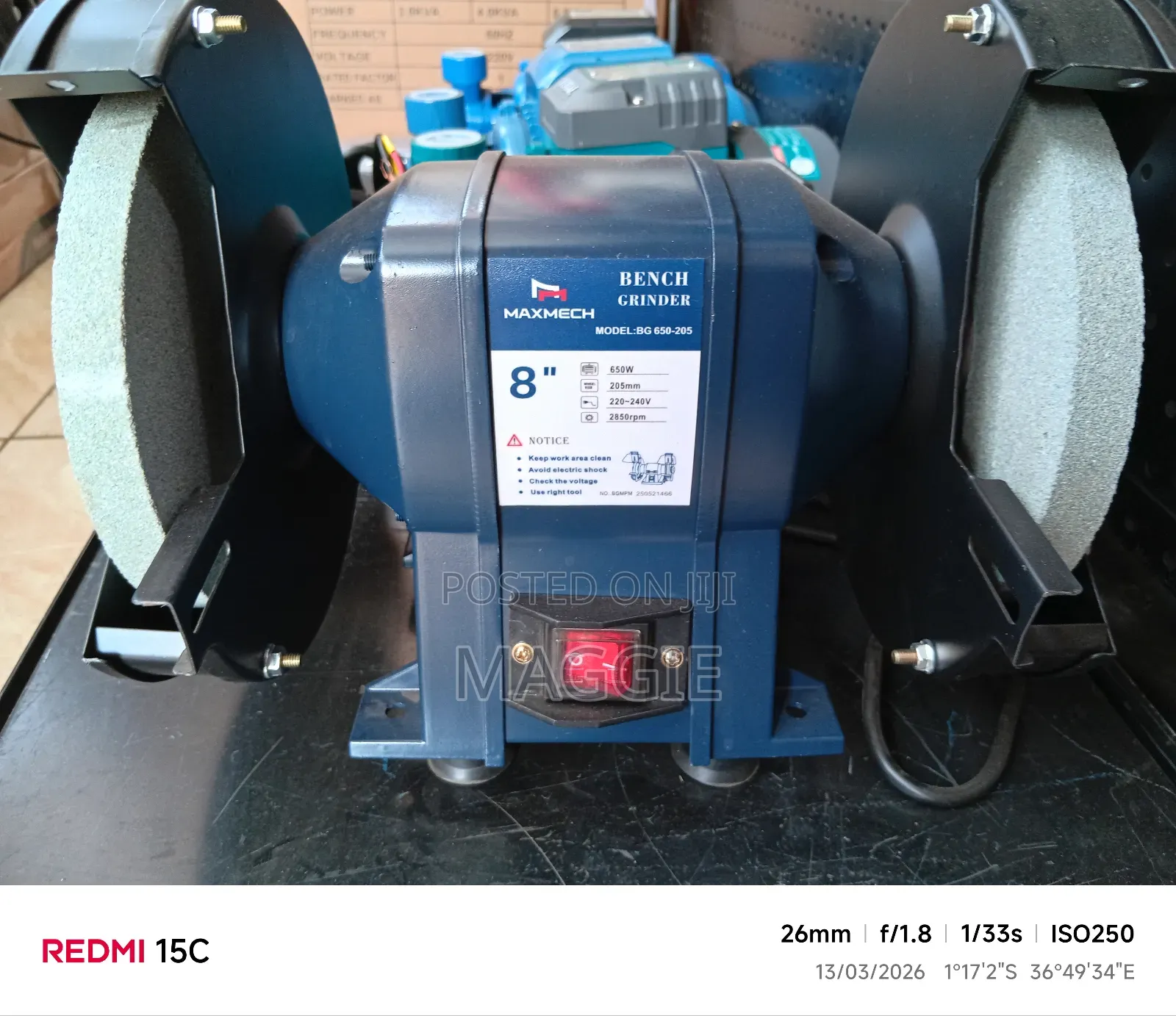 Maxmech Bench Grinder 650w 8 Inches