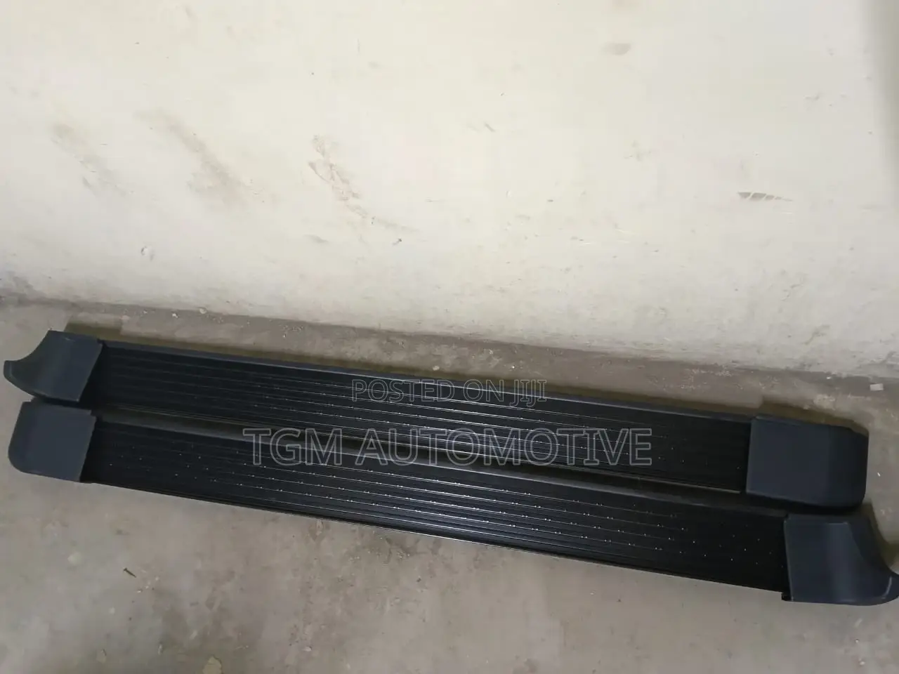Side Steps Fj 100