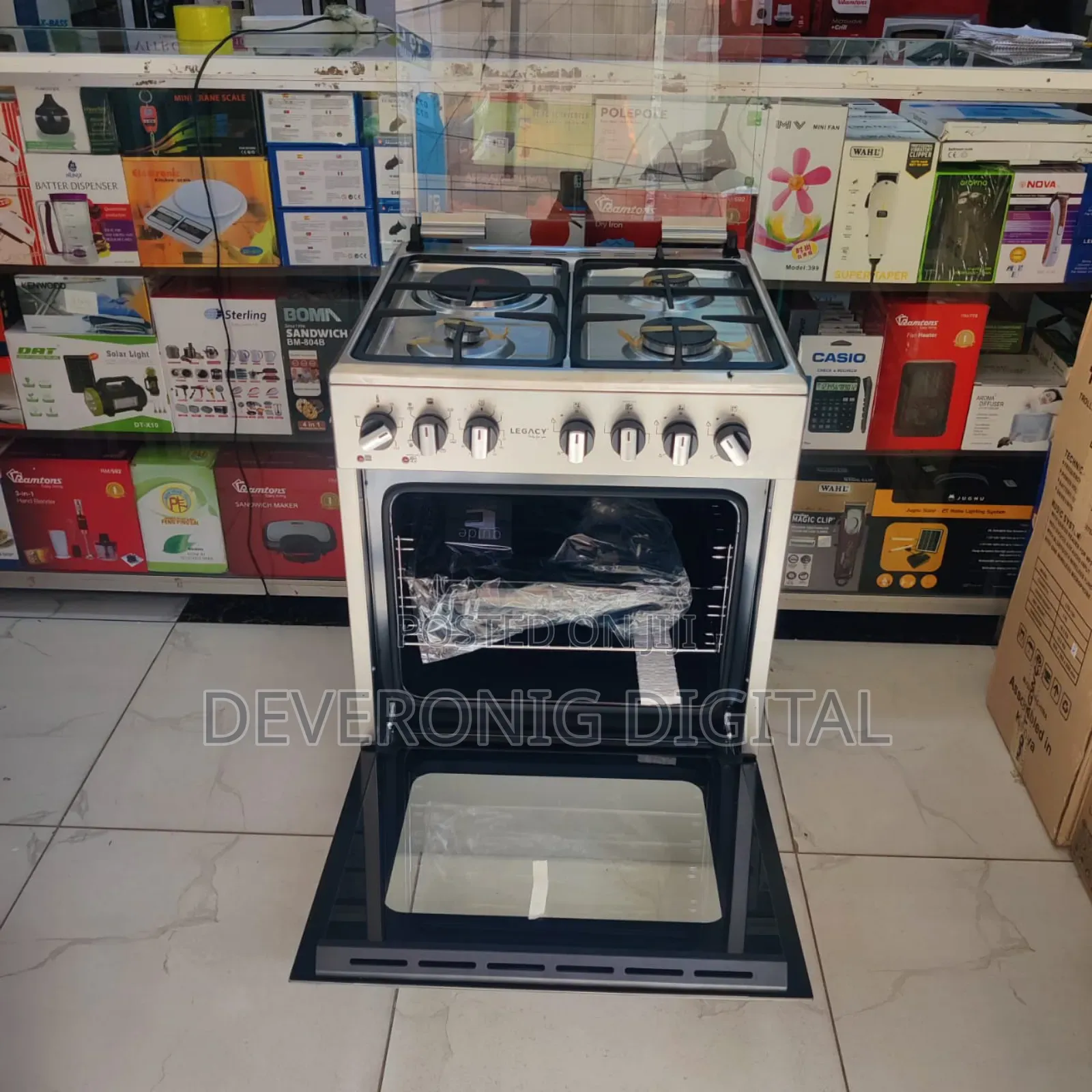 *Legacy 3gas 1electric Standalone Cooker Silver*
*Glass Lid*