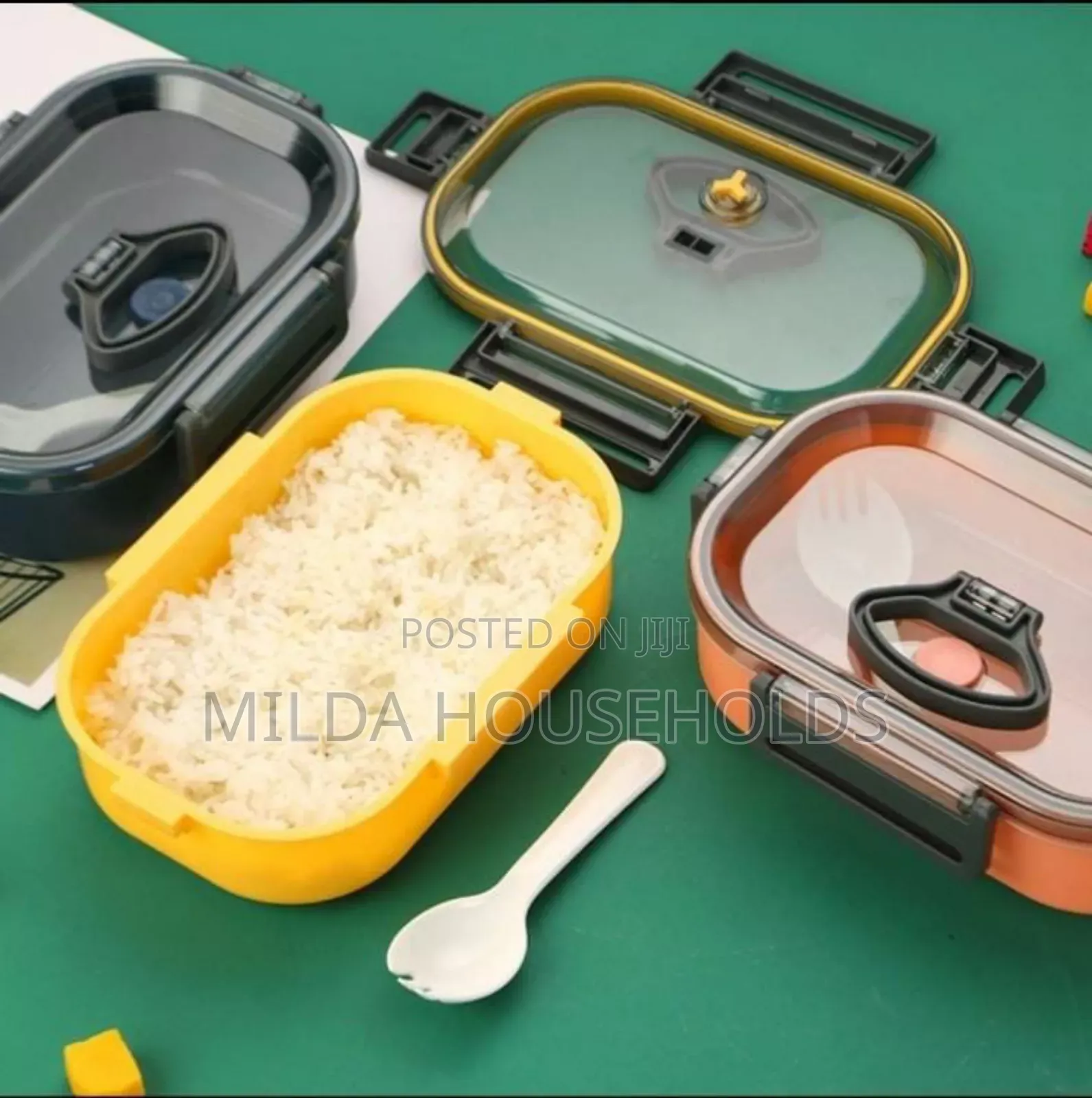 Microwaveable Snack Box With Spoon.