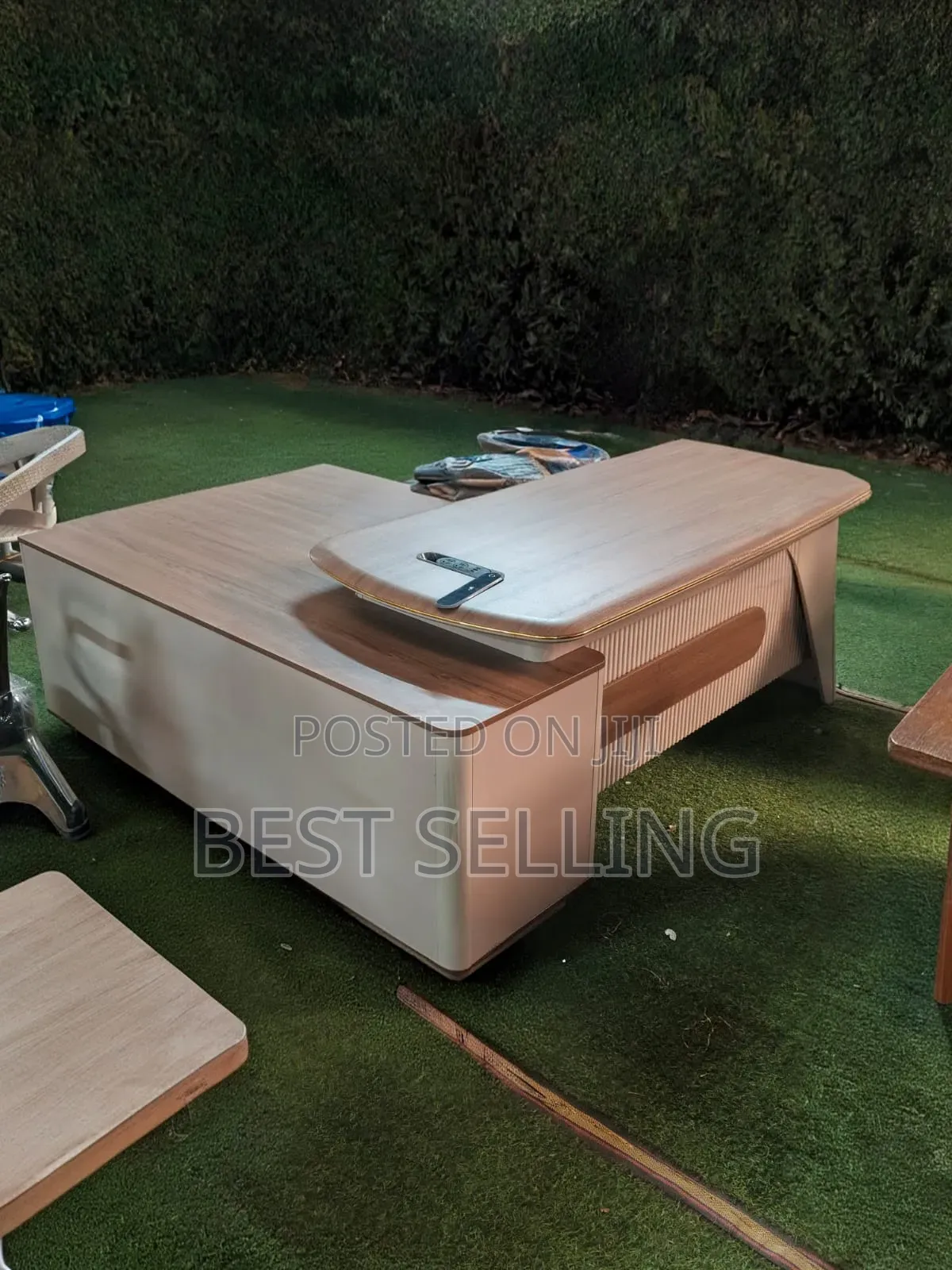 New Model 1.6m Managerial Desk
