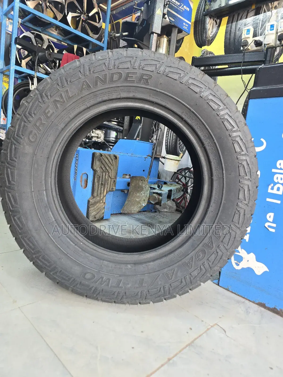 285/60r18 Grenlander All Terrain Tire