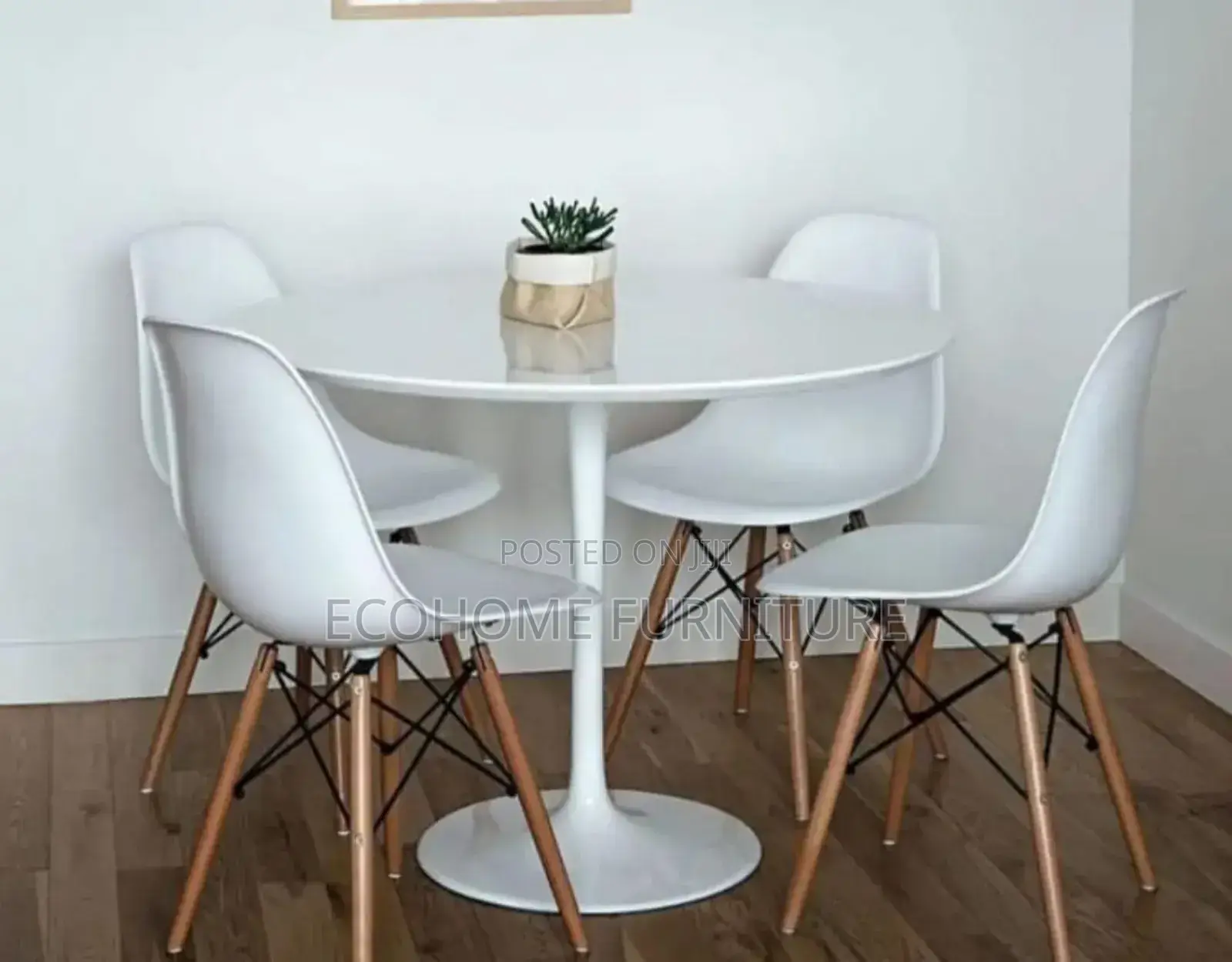 4 Seater Eamas Table and Chairs