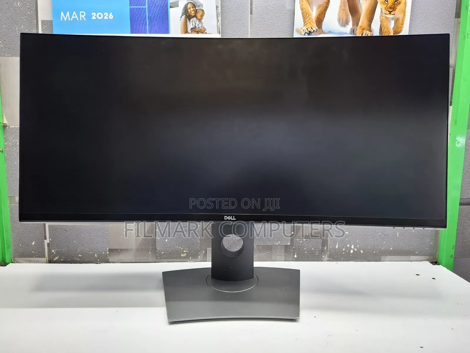 Dell P3418hw 34"-inch 21:9 Ips Curved Monitor 2560x1080 Resolution