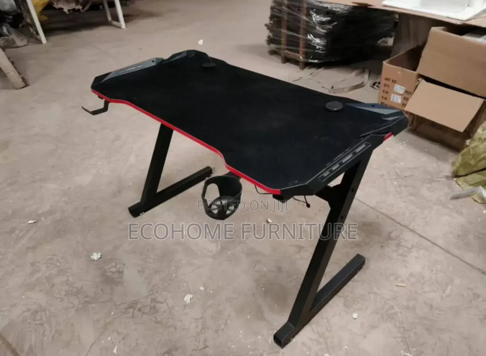 1.2m Gaming Desk With Led Light