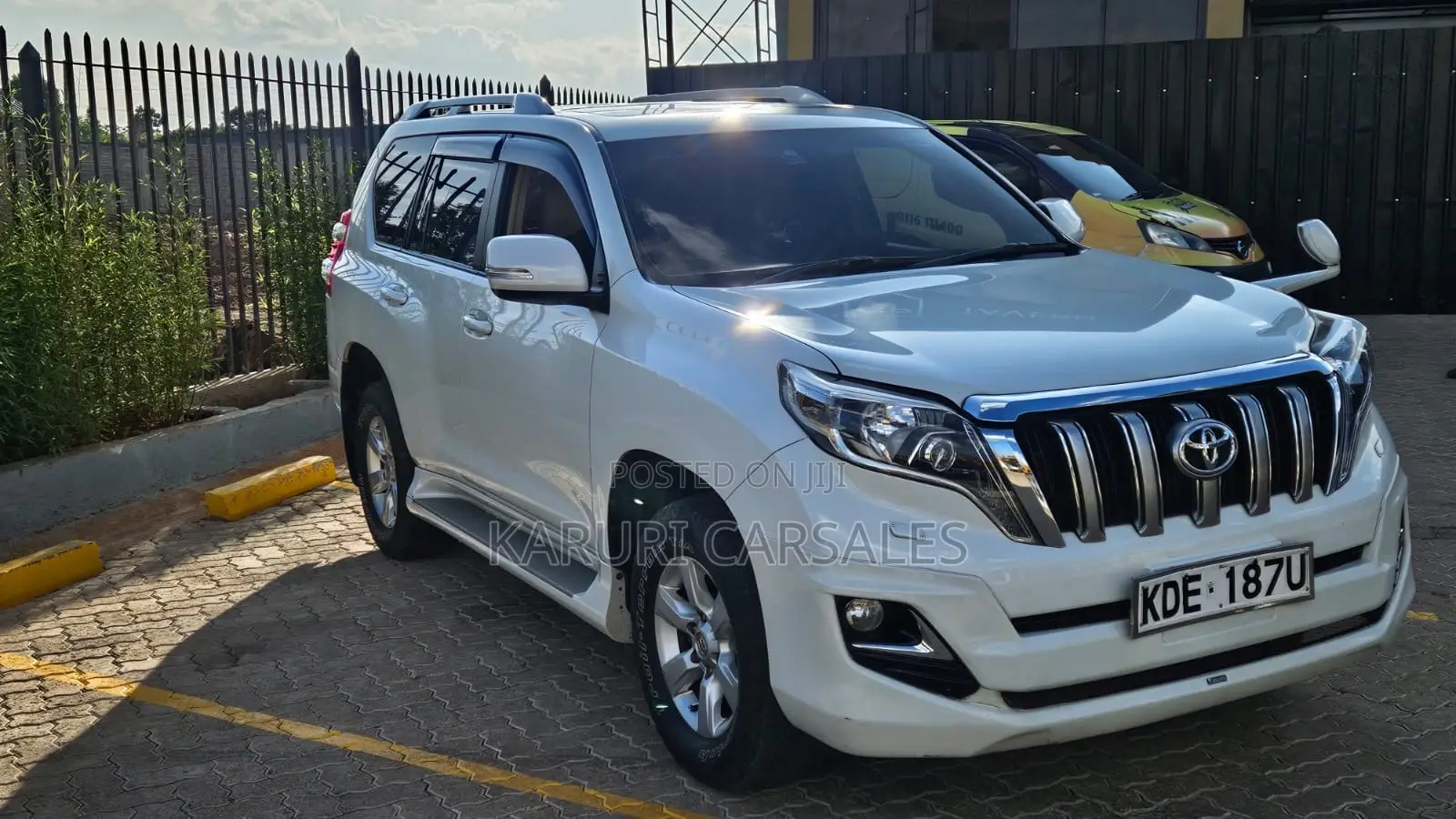 Toyota Land Cruiser Prado 2014 White