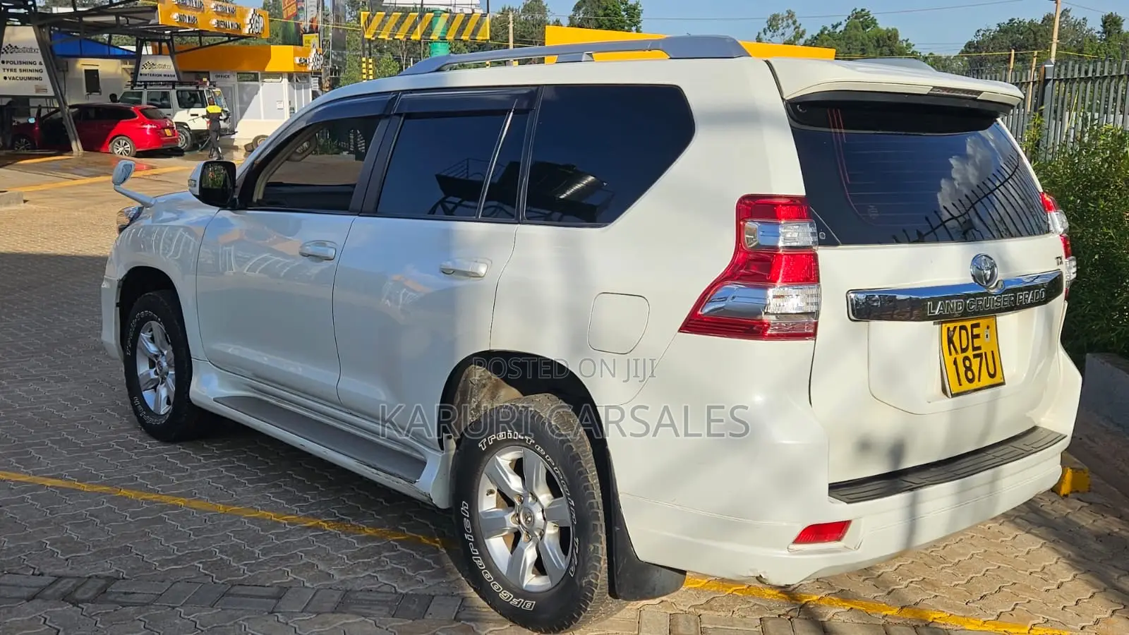 Toyota Land Cruiser Prado 2014 White