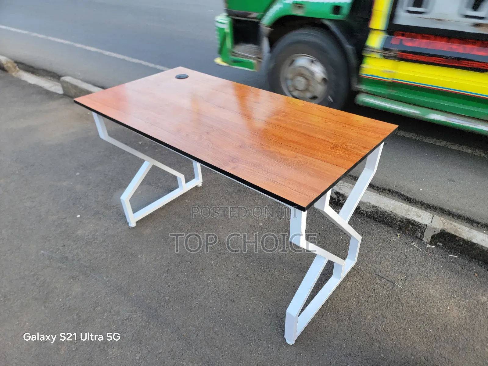 Home /Office Study Tables
