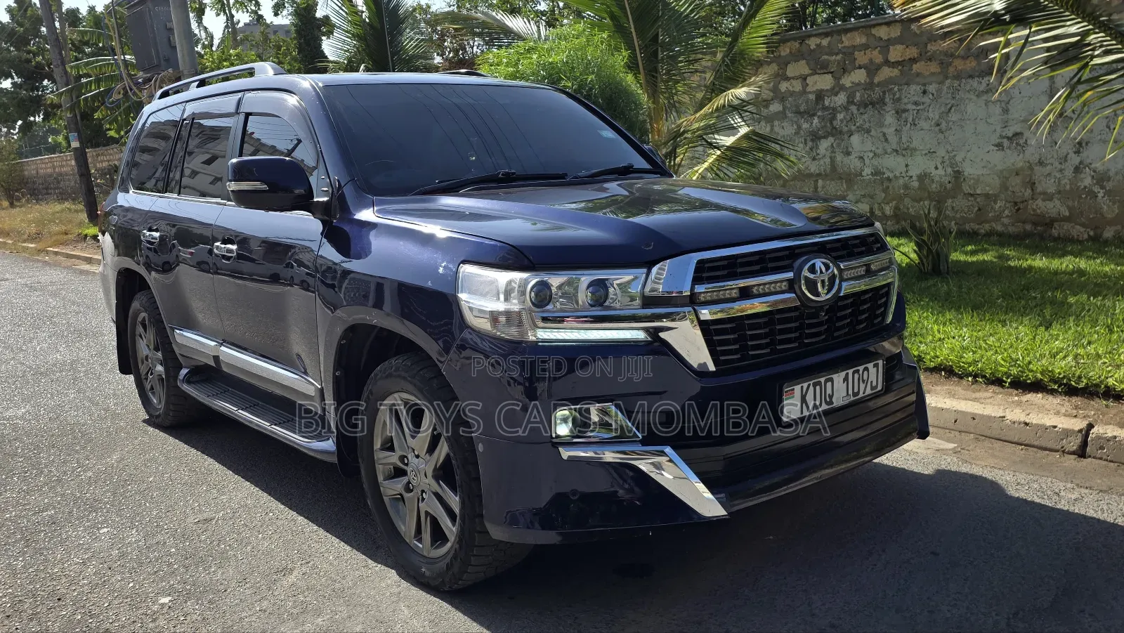 Toyota Land Cruiser 4.6 V8 ZX 2014 Black