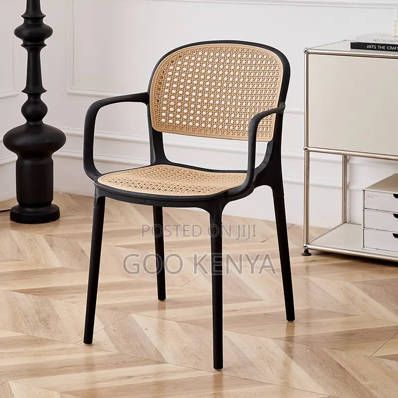 Outdoor Chair;Plastic Rattan Wicker Outdoor Dining Chair With Armrests