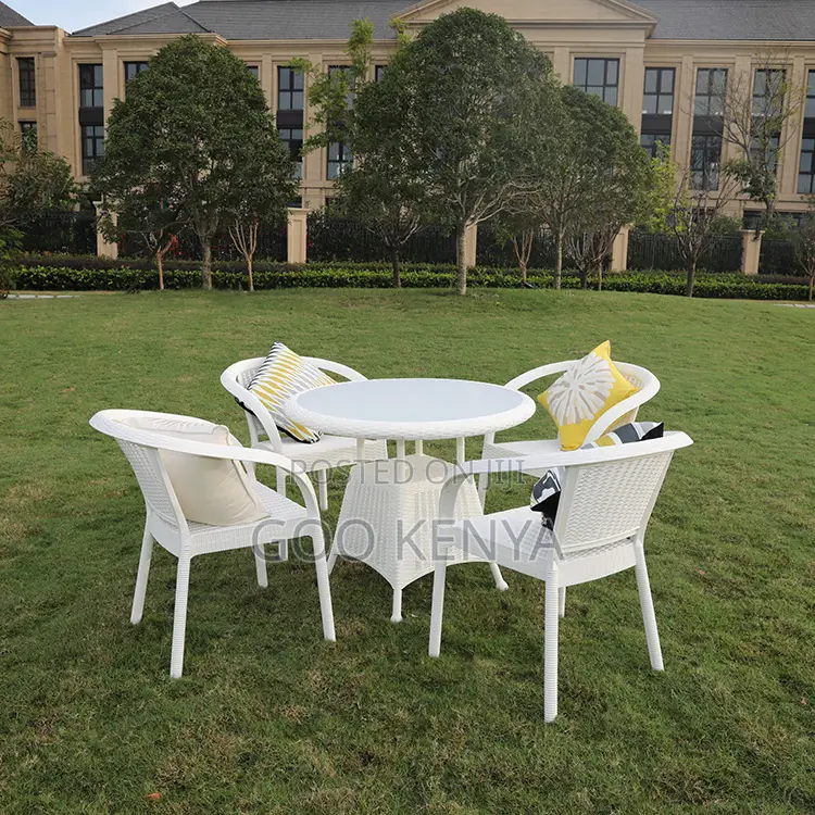 Outdoor Set; Luxury Outdoor Round Glass Dining Table Set