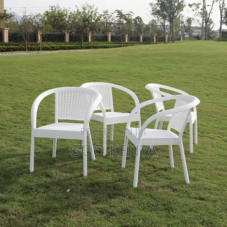 Outdoor Set; Luxury Outdoor Round Glass Dining Table Set
