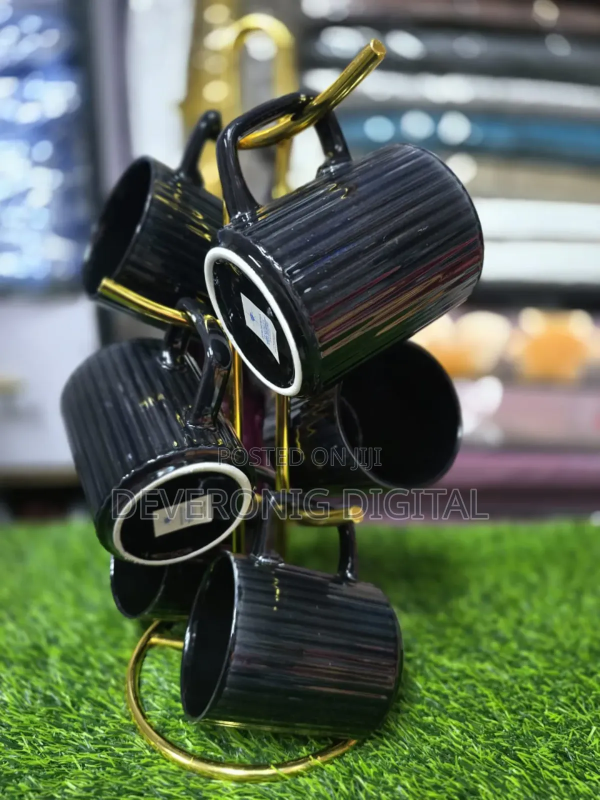 *Black Ribbed Ceramic Mugs 350ml Material Ceramic 
Contains:* 6 Cups
*