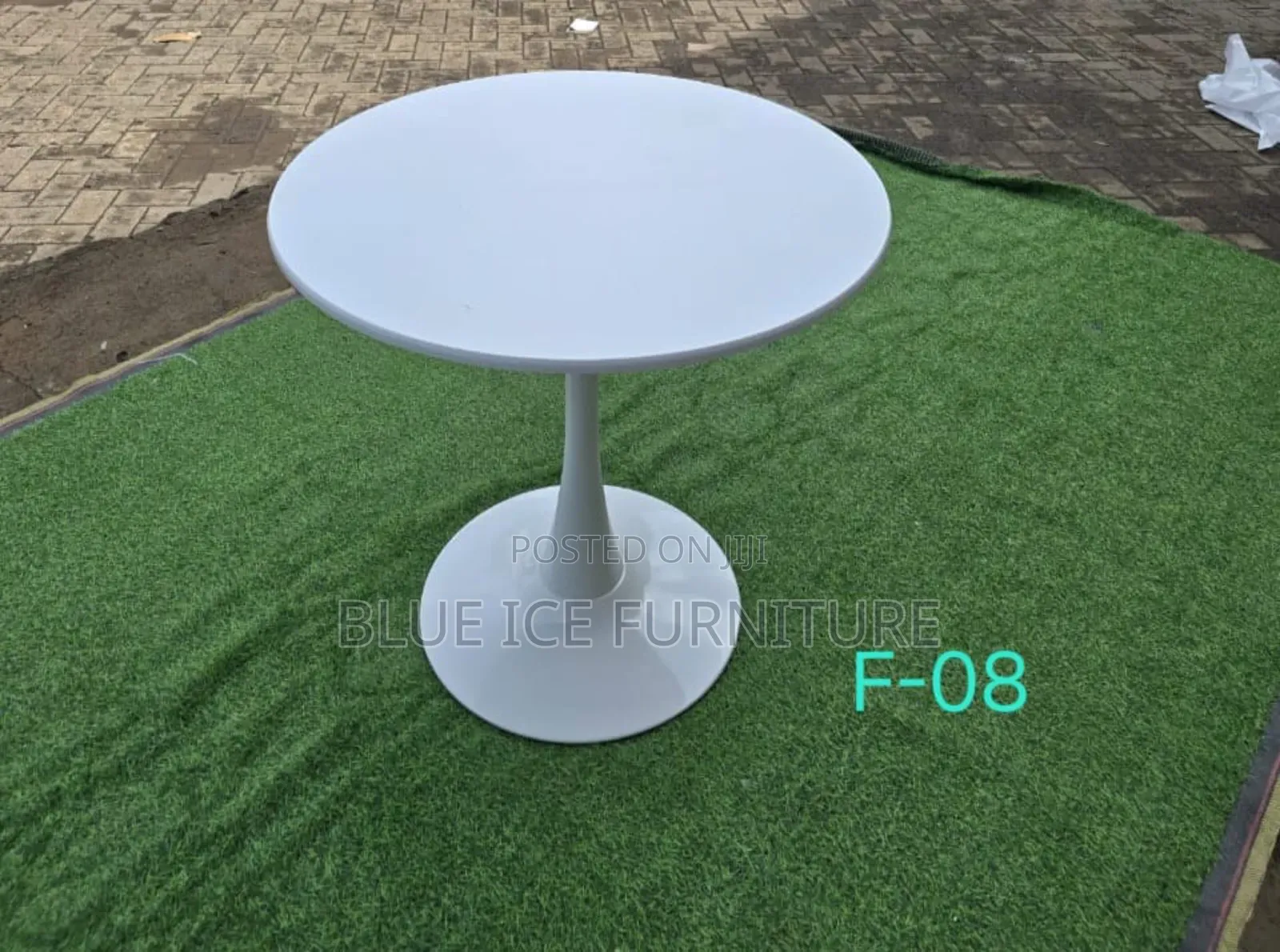 Cocktail Coffee Table