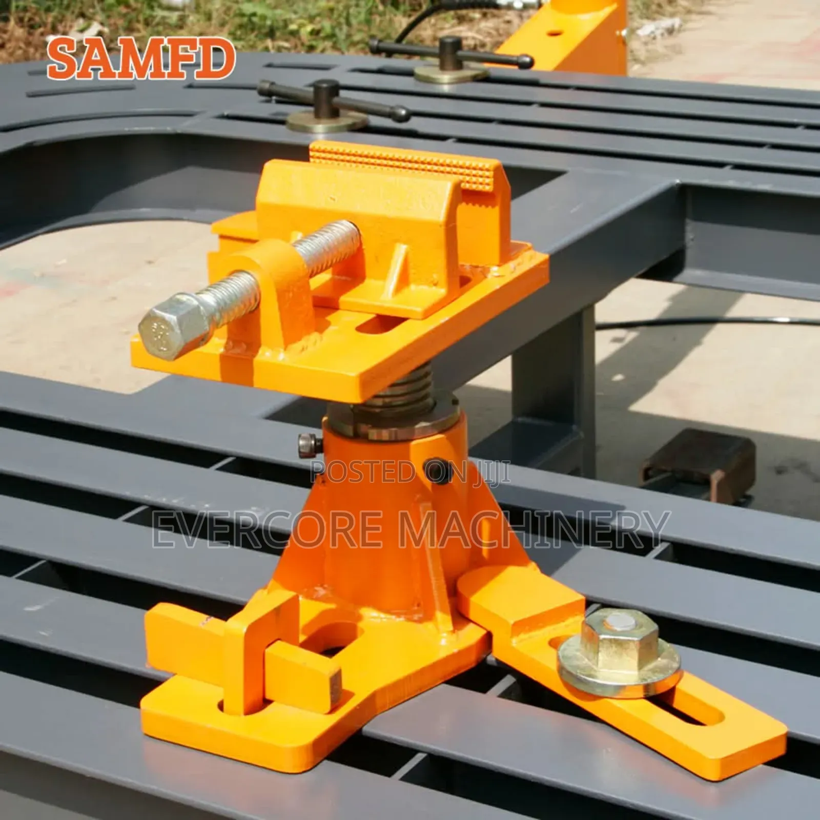Commercial Car Jig Machine for Autobody Repairs Offer.