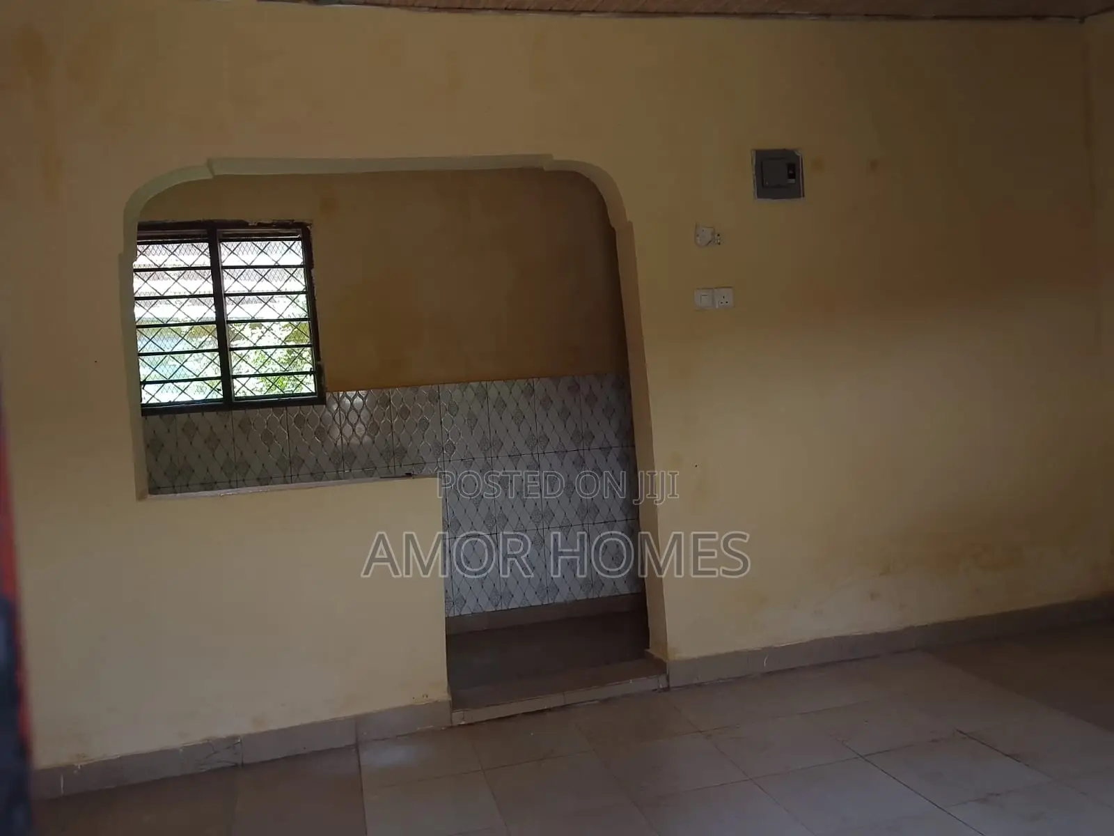 1bdrm Bedsitter in Kiembeni for rent