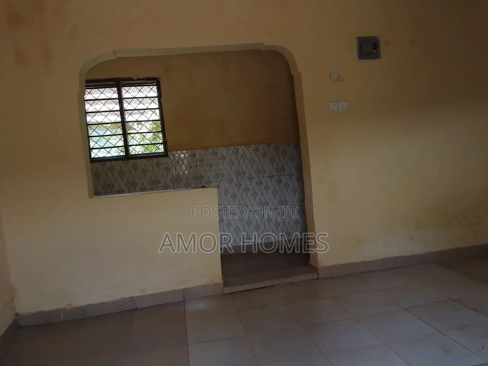 1bdrm Bedsitter in Kiembeni for rent