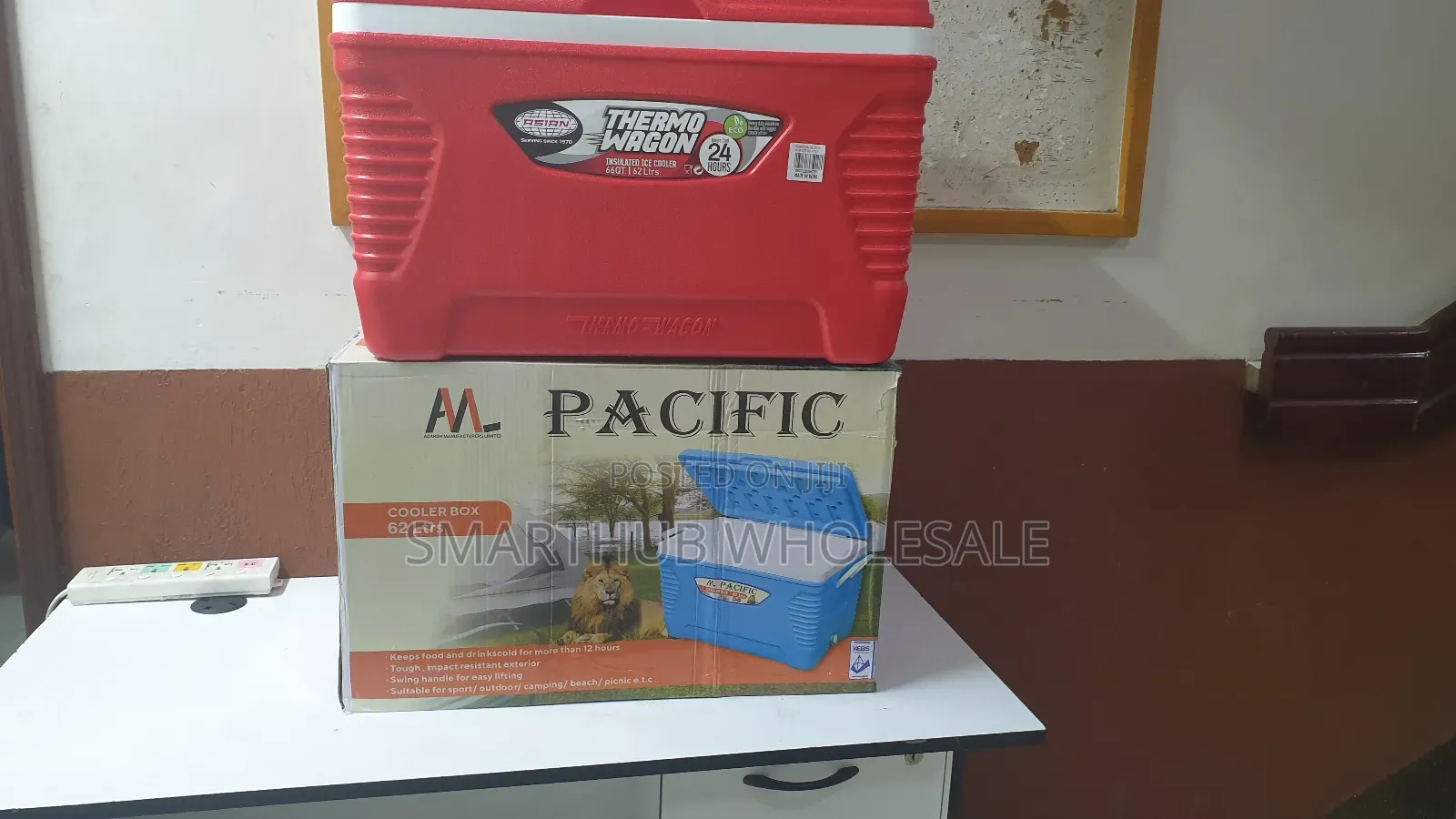 Cooler Box---blue  61l Cooler Box