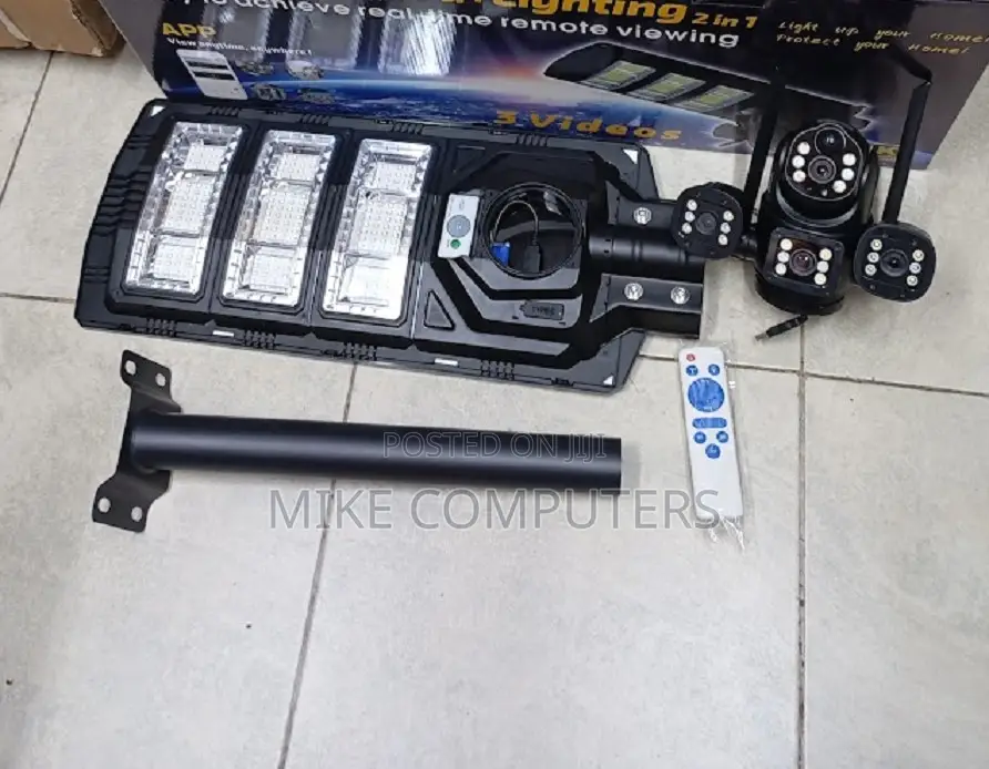 Simcard Solar Power Outdoor CCTV Camera With Street Light