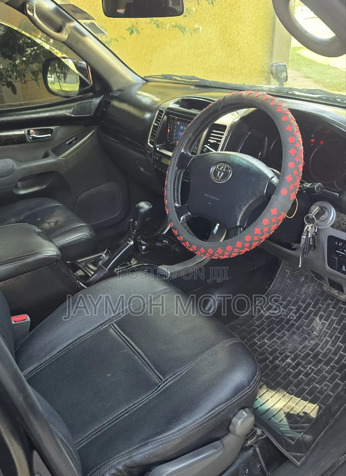 Toyota Land Cruiser Prado 2010 Black