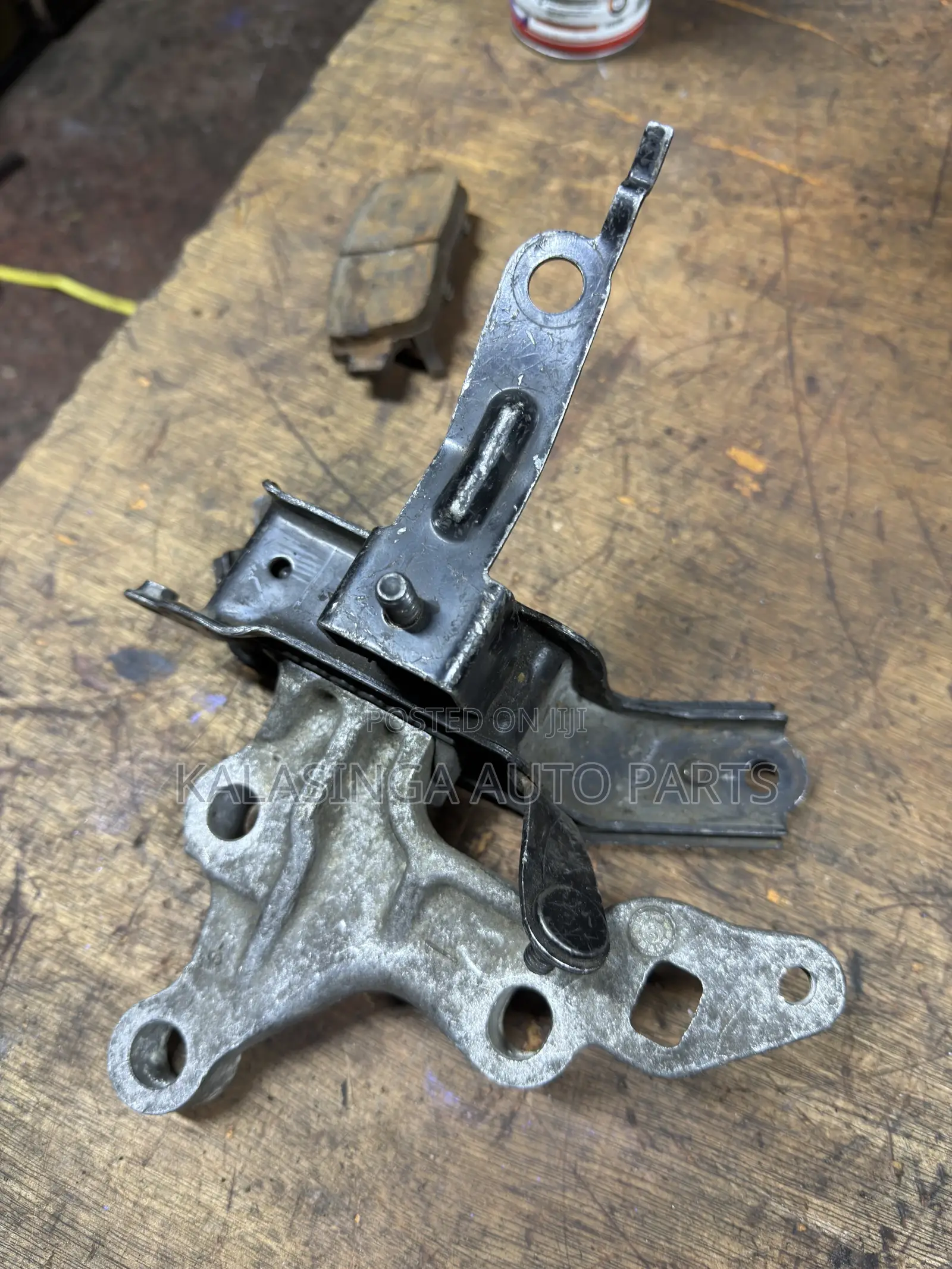 Gearbox Mounting For Mira