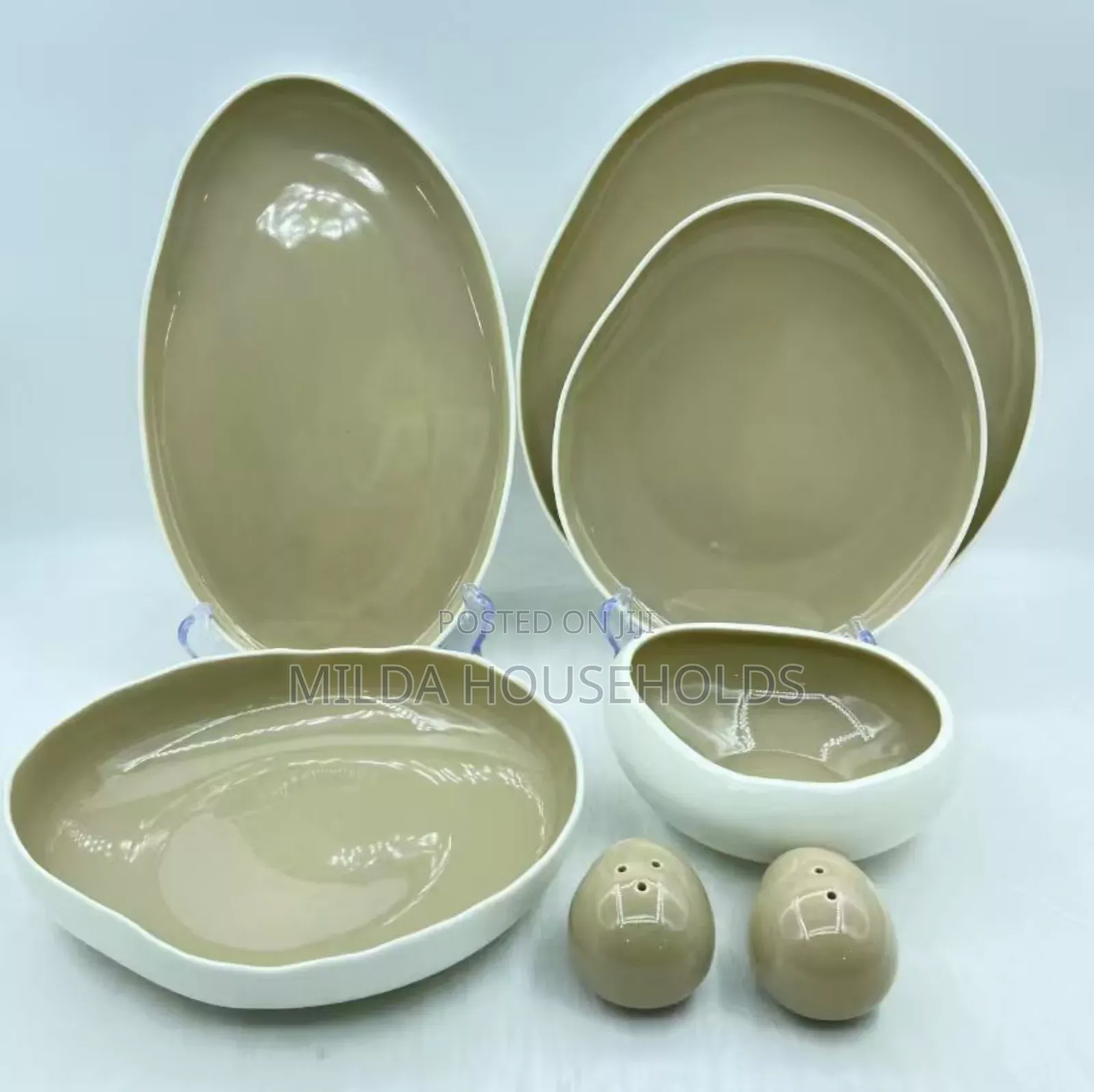 Elegant European Double Glaze Porcelain Dinner Set.