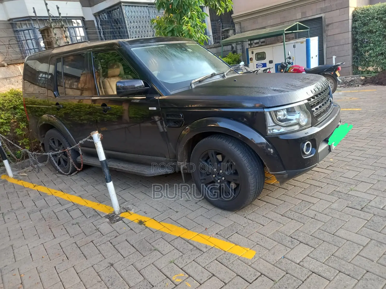 Land Rover Discovery 2009 Black