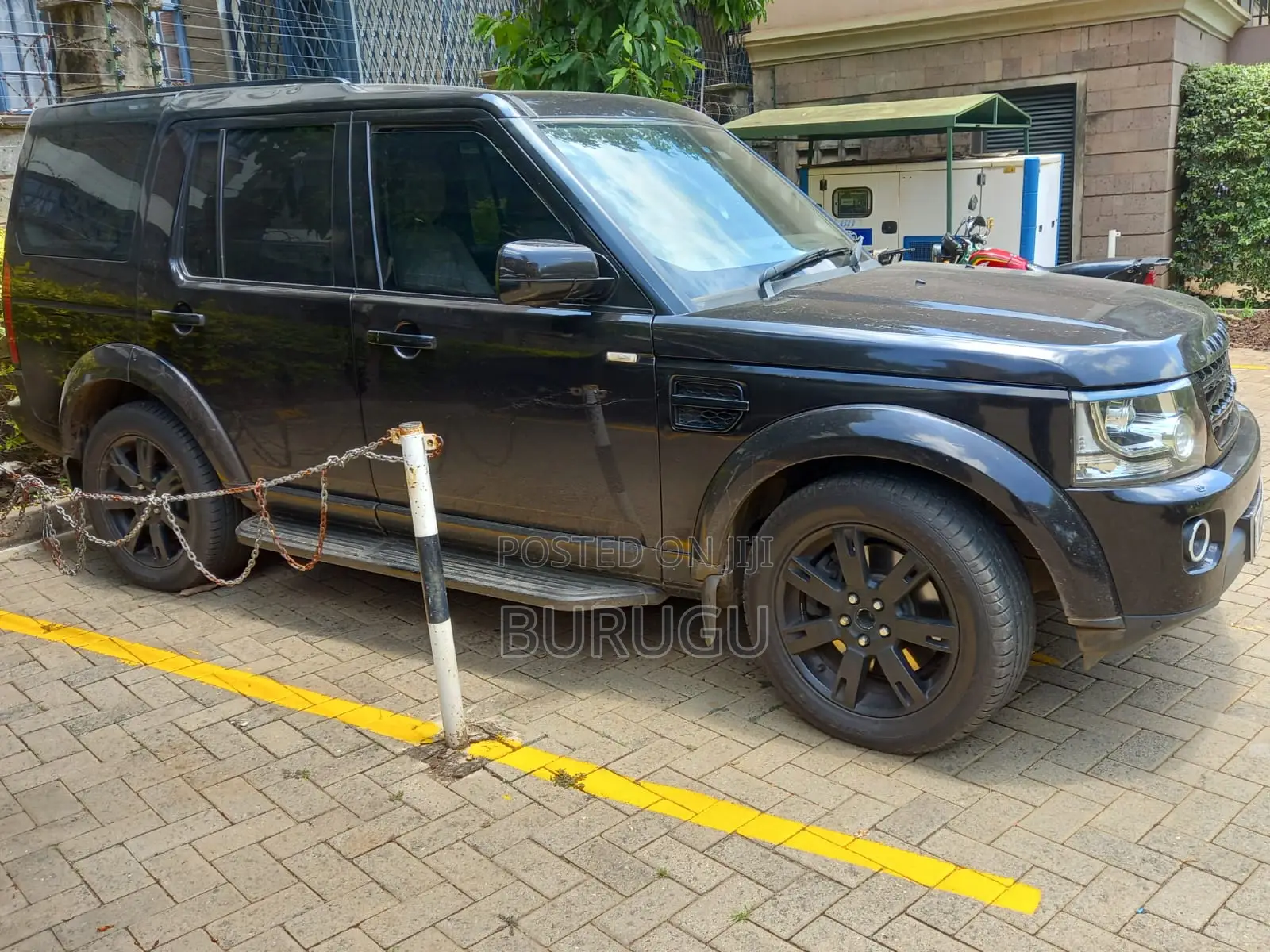 Land Rover Discovery 2009 Black