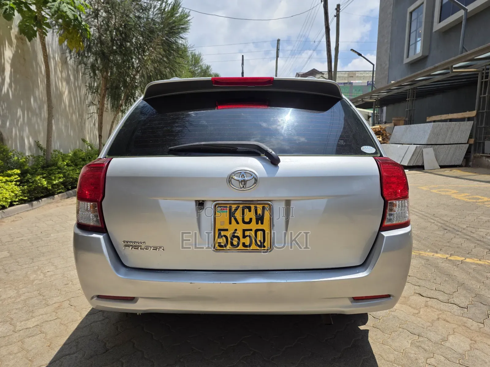 Toyota Corolla Fielder 1.5 Petrol AWD 2013 Silver