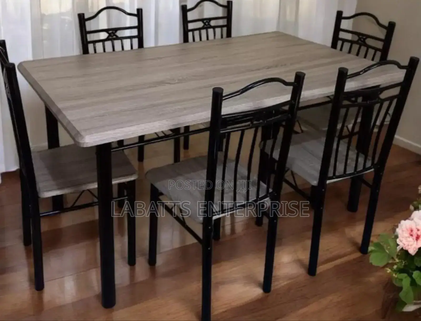 Executive Design 6 Sitter Dinning Table