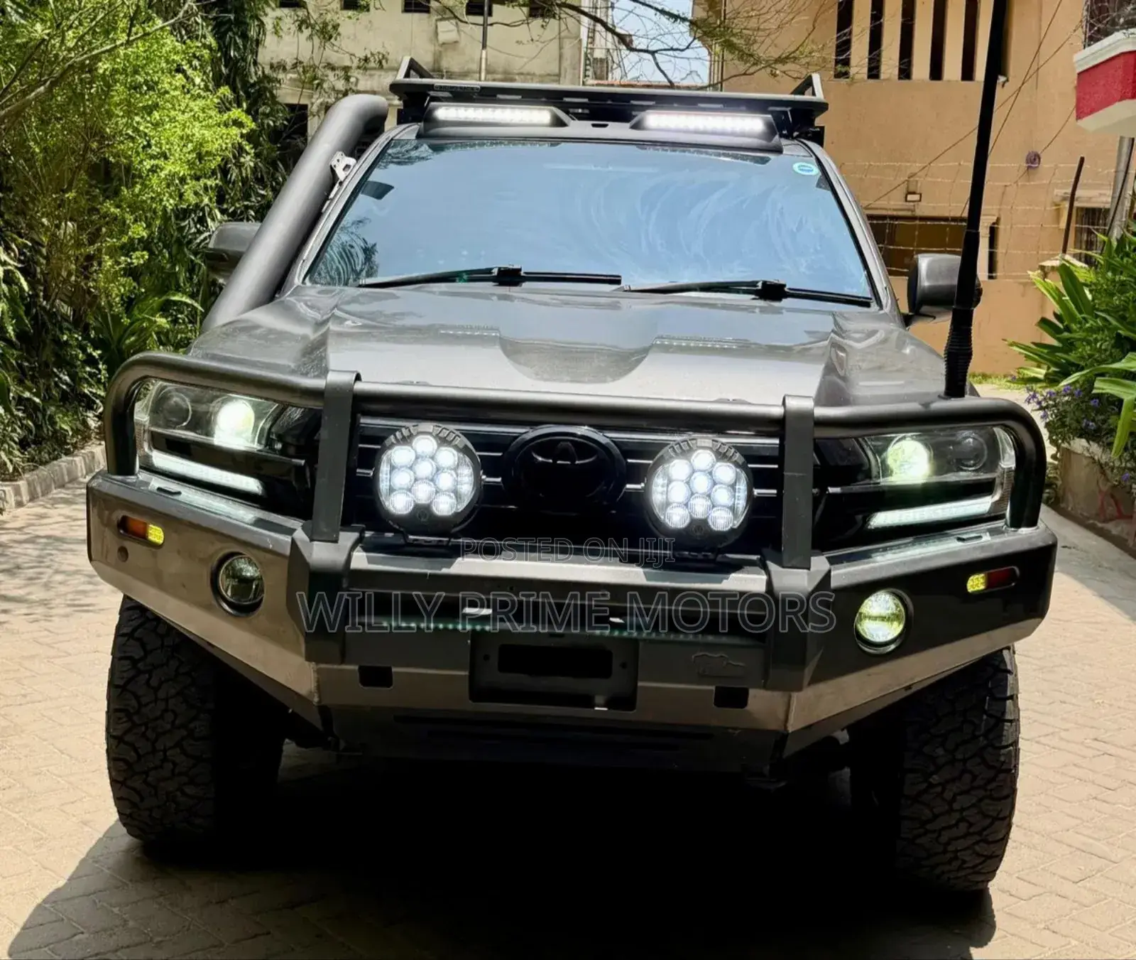 Toyota Land Cruiser 4.5 V8 TD 2018