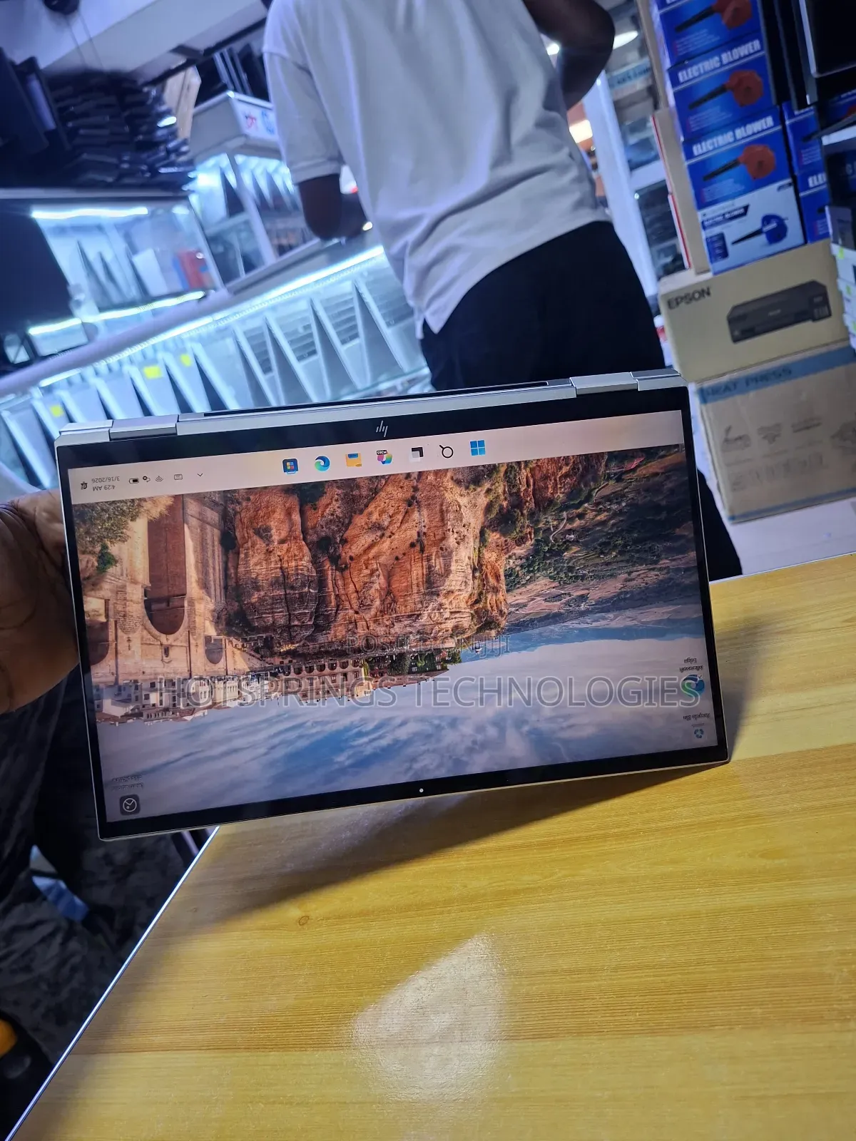 Laptop HP EliteBook x360 1040 G7 16GB Intel Core i7 SSD 256GB