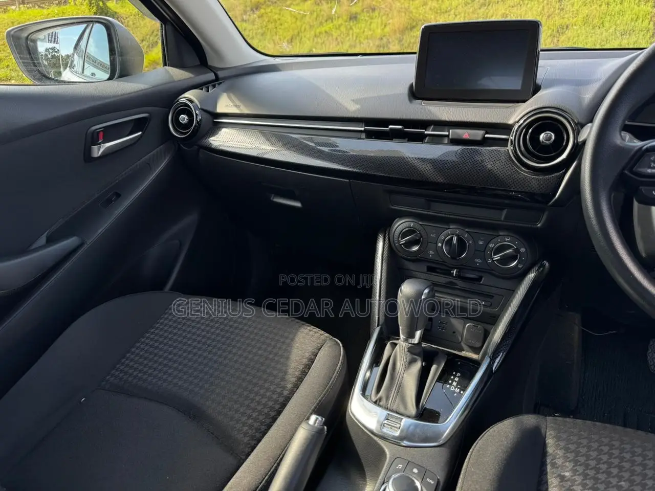 Mazda Demio 2018 White