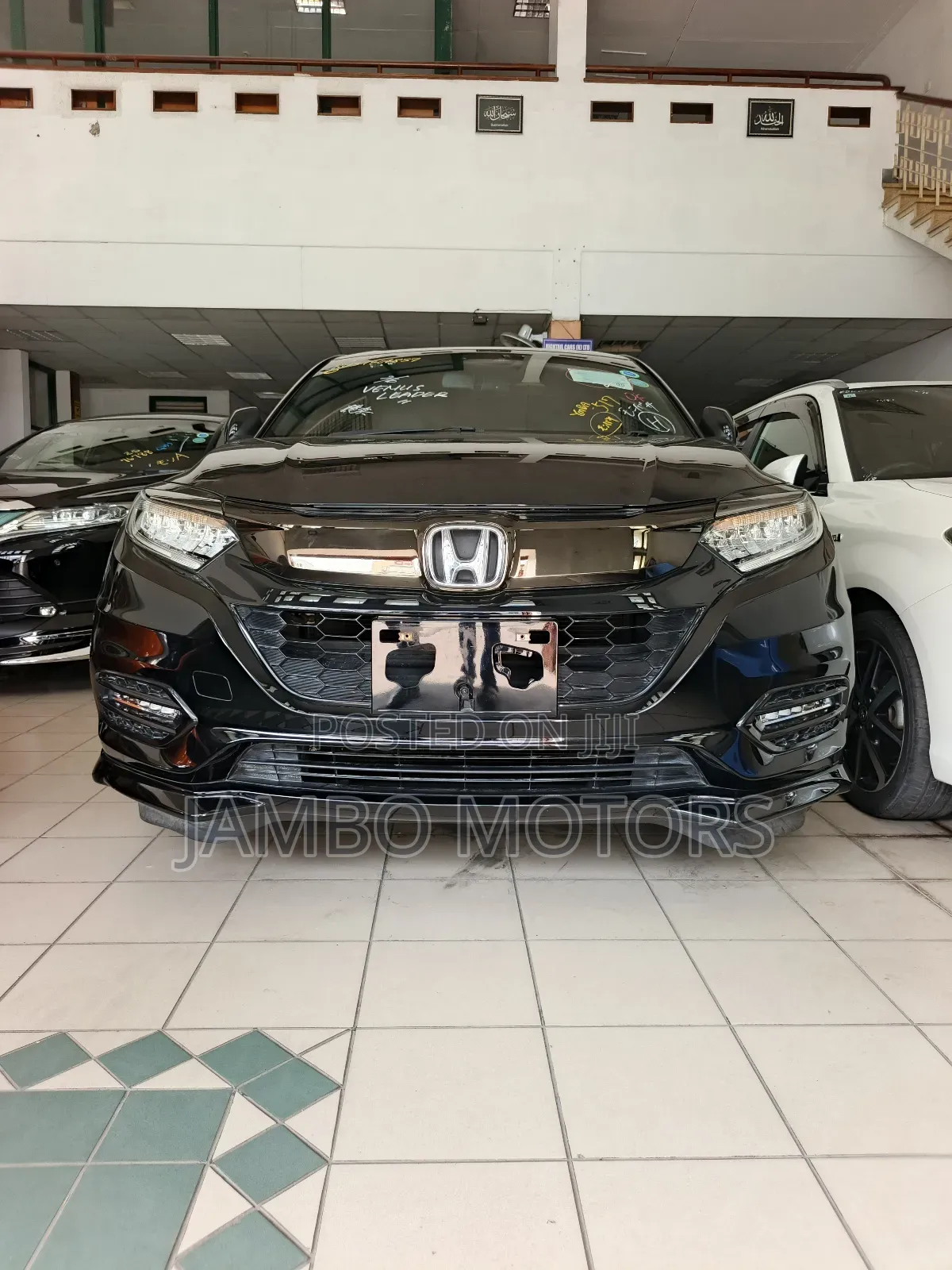 Honda Vezel 1.5 Hybrid 2WD 2020 Black