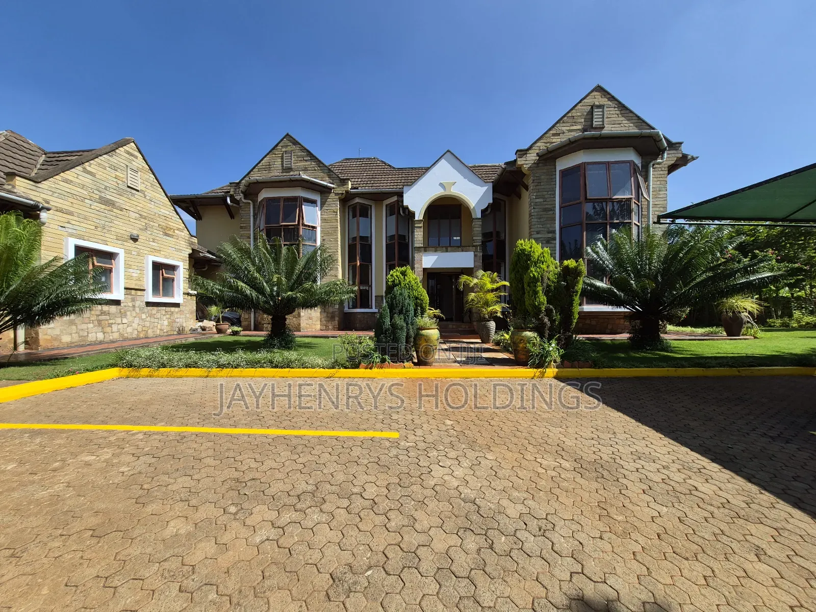 5bdrm House in Runda for rent