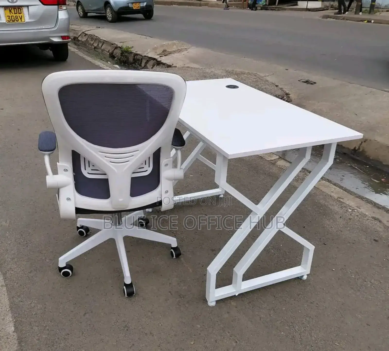 Executive Desk With Office Chair