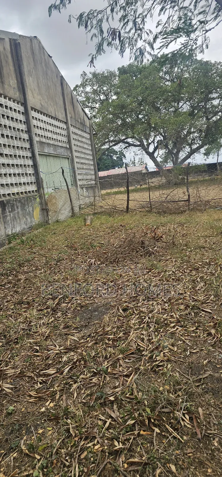 2 Acres of Land With Old Godown on Sale Changamwe Near Round About.