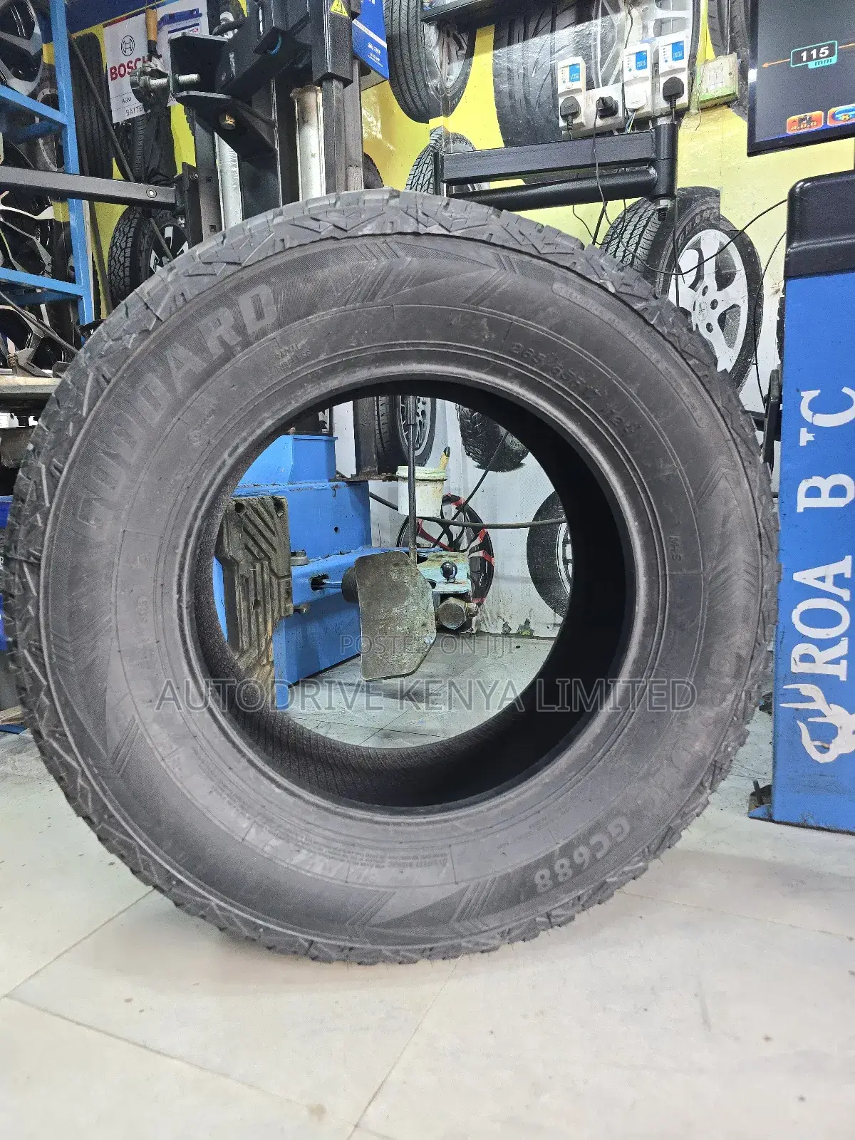 265/65r17 Goddard Cradec Tire