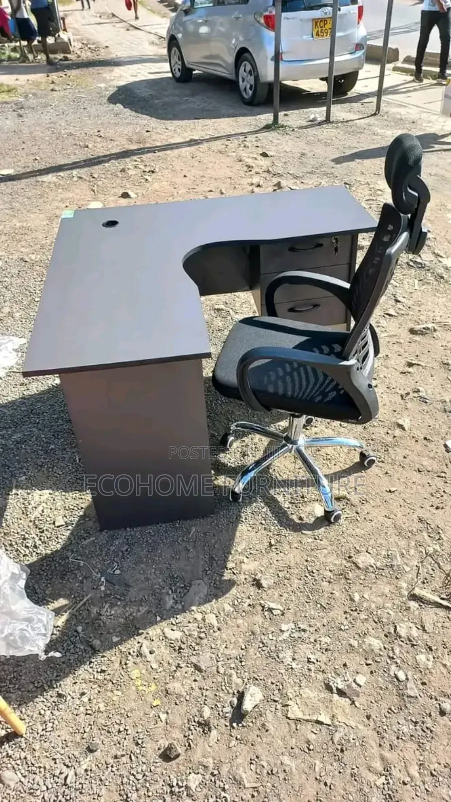L-Shape Study Desk and Headrest Office Chair