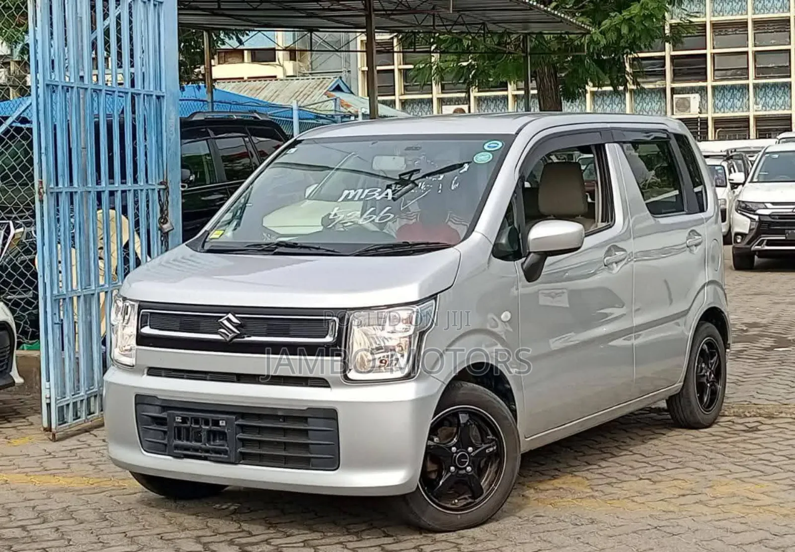 Suzuki Wagon R 660 Petrol FWD 2019 Silver