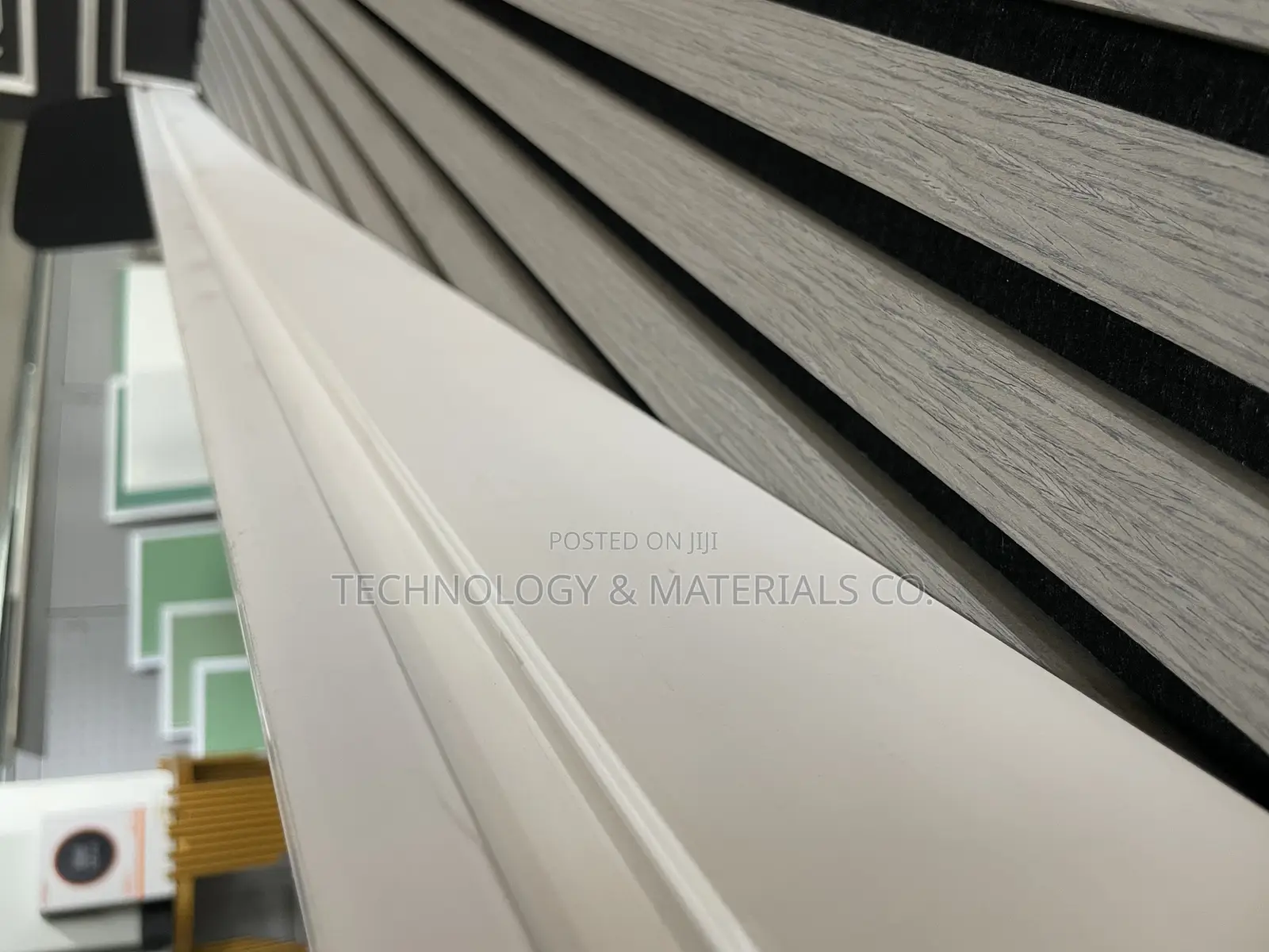 Led Skirting 2.9m