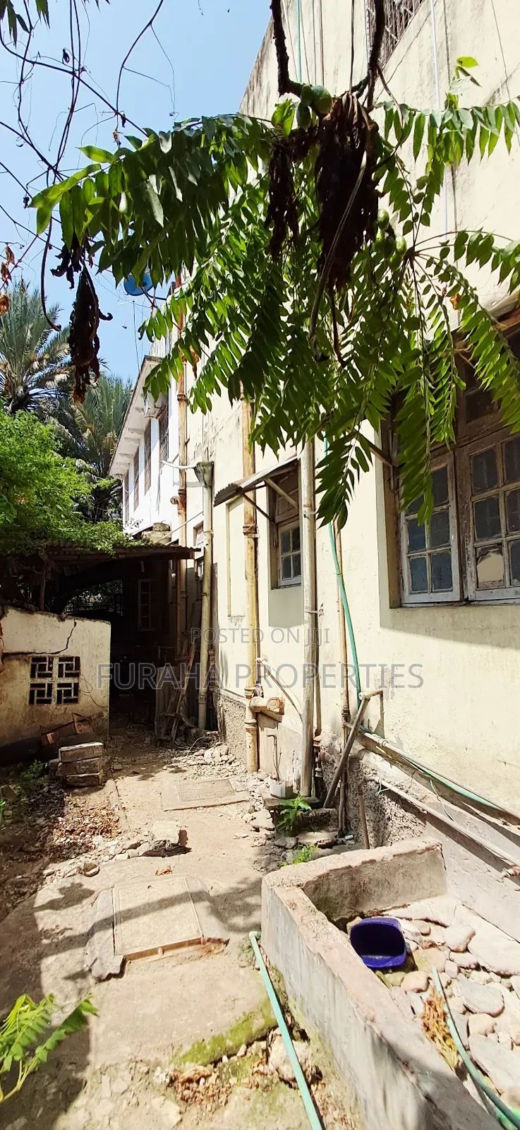 4bdrm Block of Flats in Mombasa Cbd, Moi Avenue (Msa) for sale