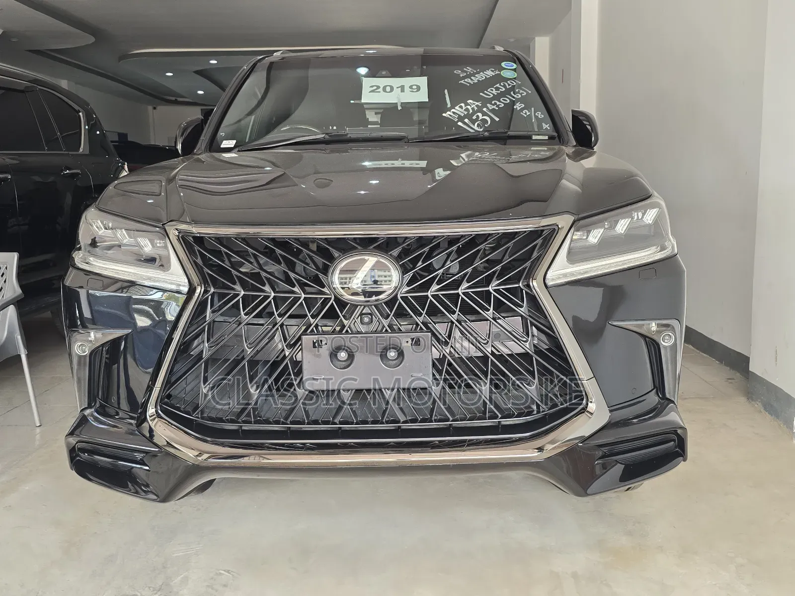 Lexus LX 570 AWD 2019 Black